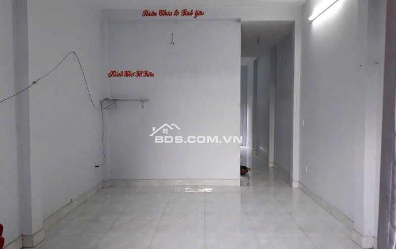 [L2539*] Nhà 2 tầng vuông vức sát ĐH Văn Hiến – Giá 3.x tỷ